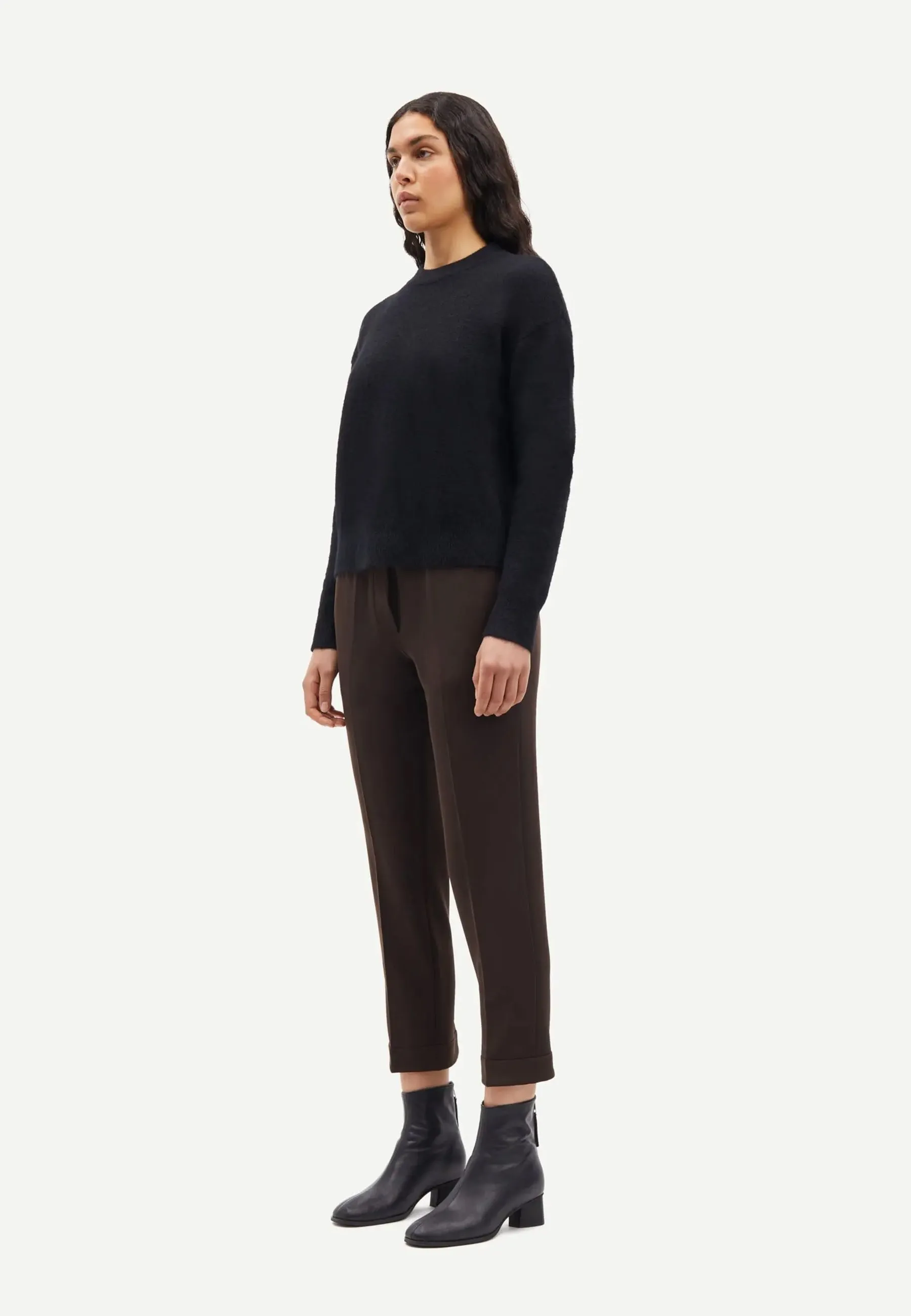 Anour Pullover | Black