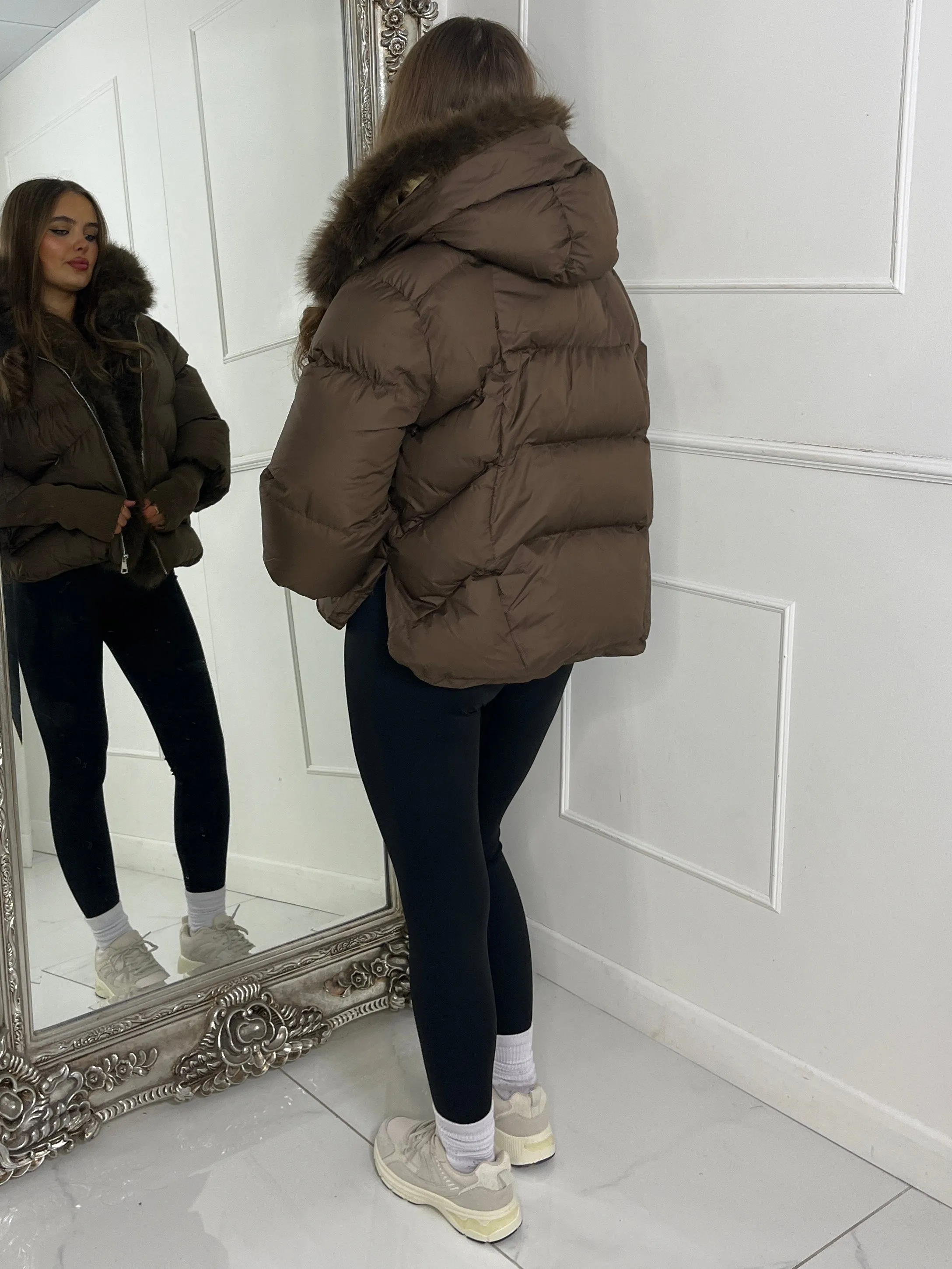 hooded puffer coat with faux fur trim - Brown